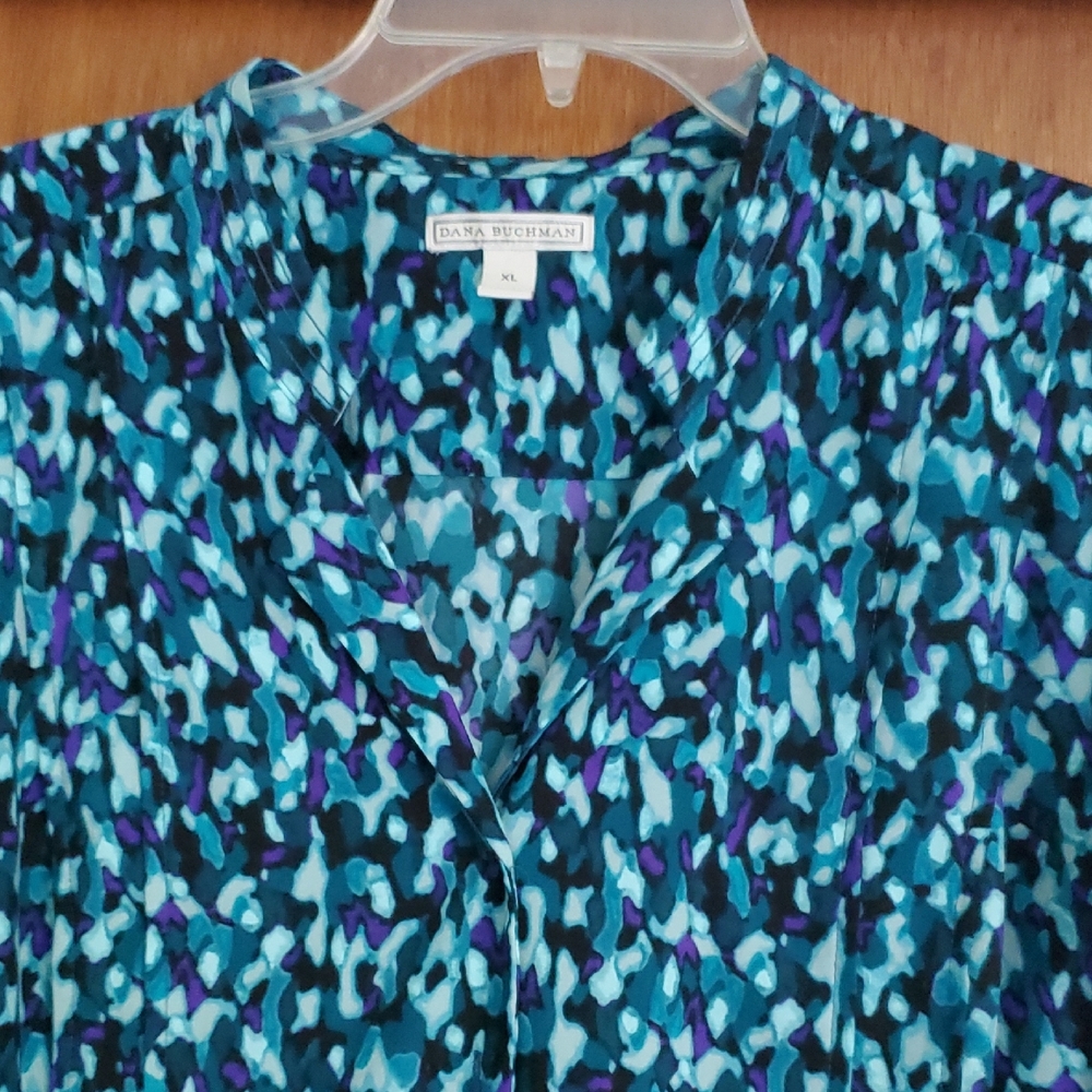 Dana Buchman Blue and Black Buttoned Blouse - Picture 3 of 4